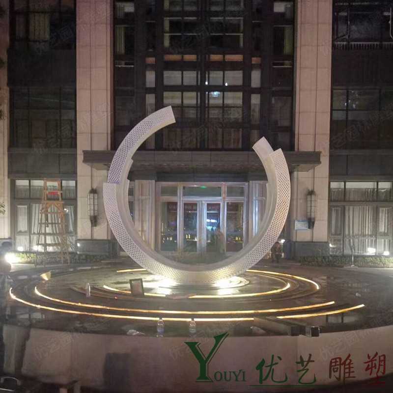 不銹鋼圓環(huán)雕塑 不銹鋼圓環(huán)雕塑